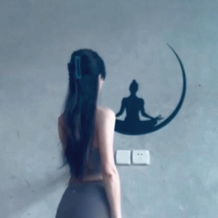 ॐJ Y