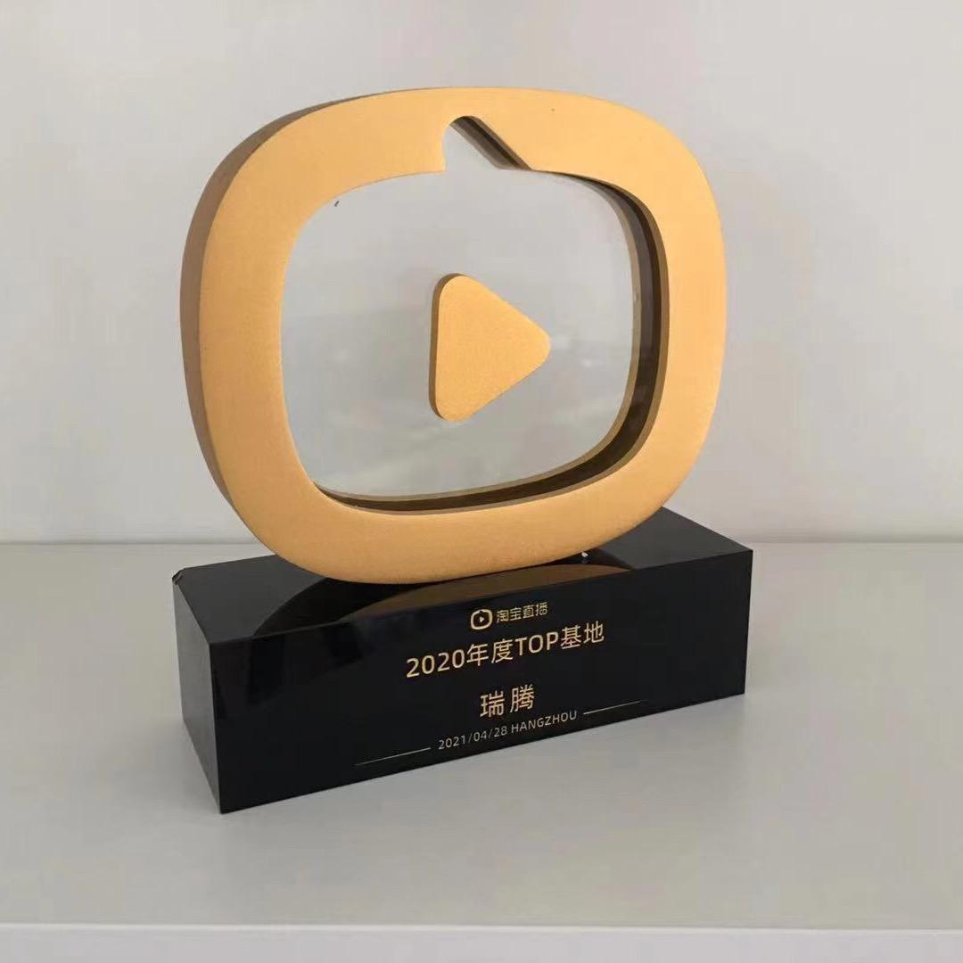 兮诺学长