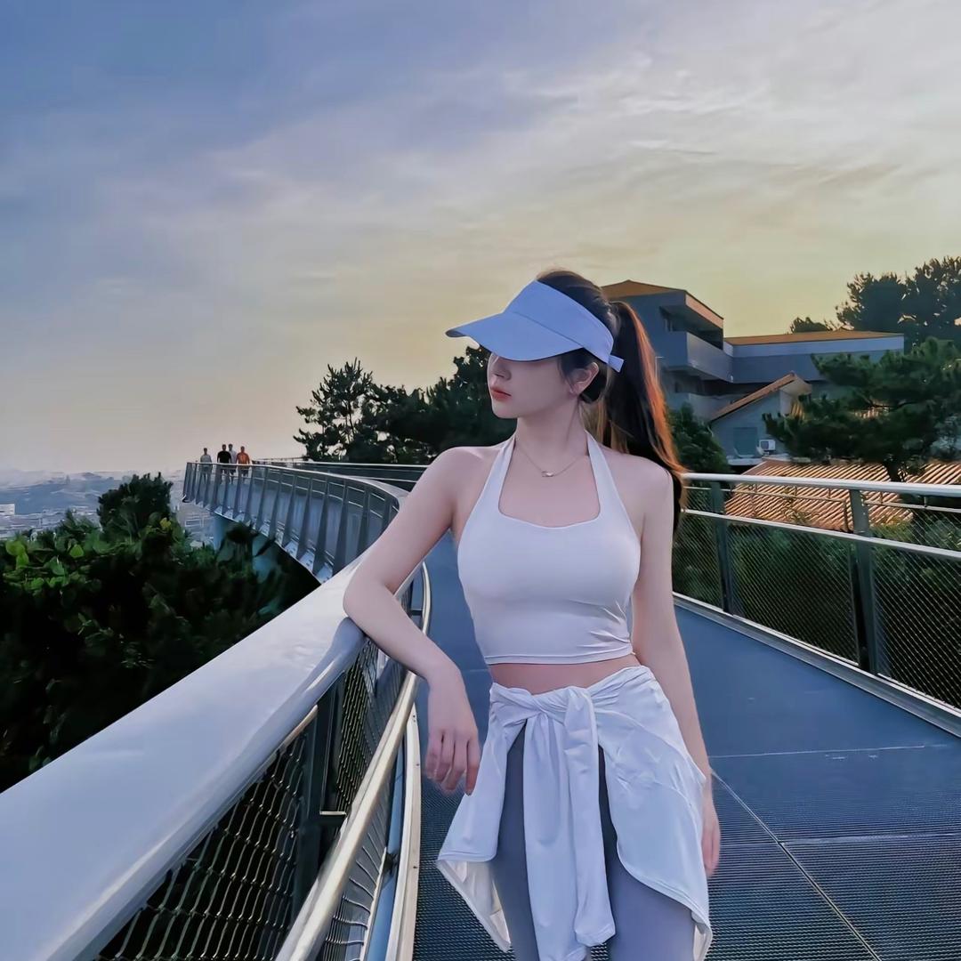 M·T左岸设计师穿搭