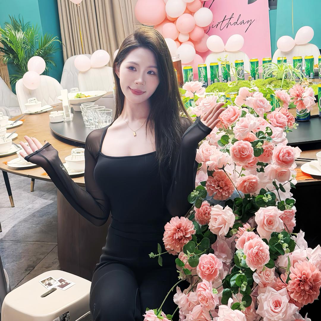 乐山化妆师招学员 文瑶