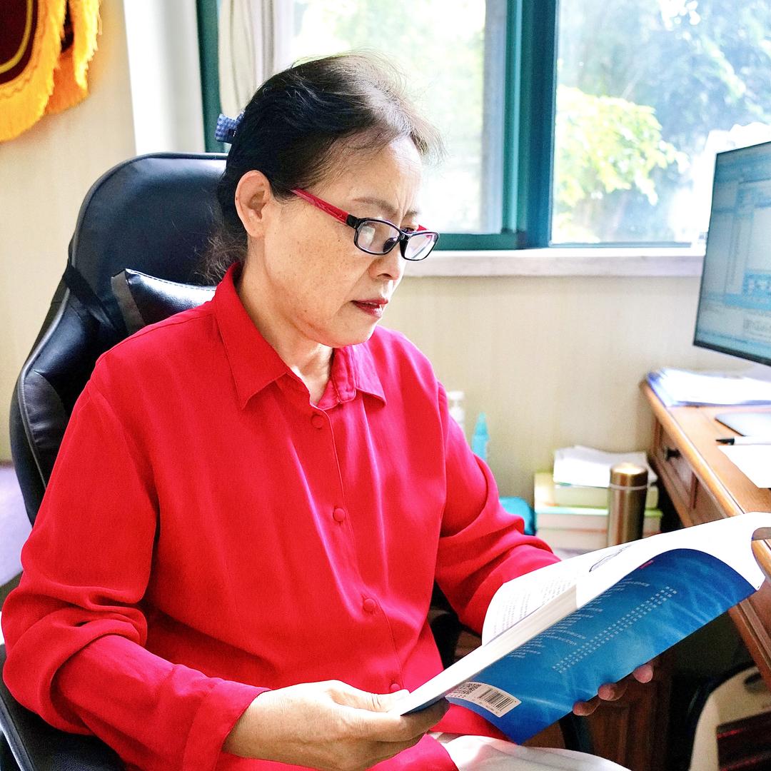张奶奶育儿