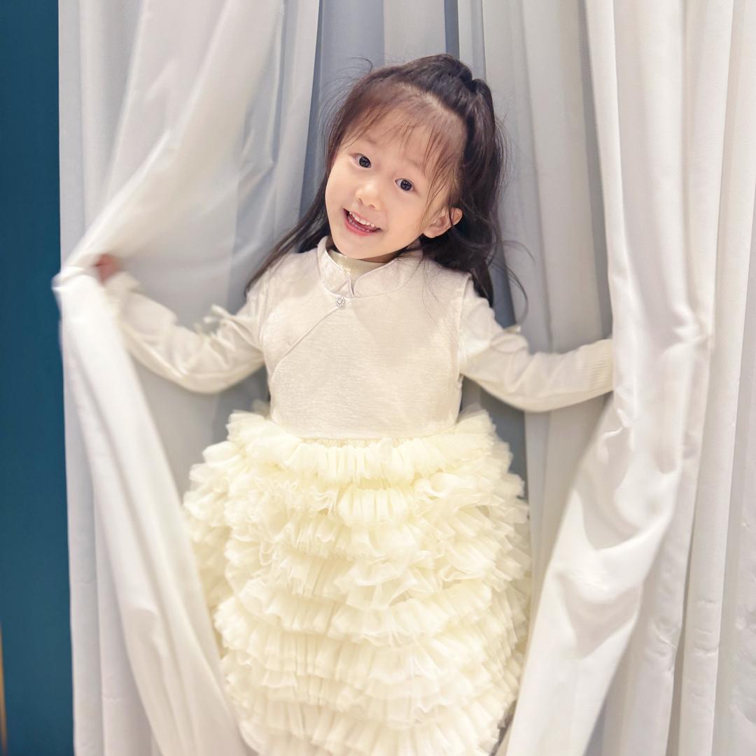 小太阳礼仪幼儿园涂涂