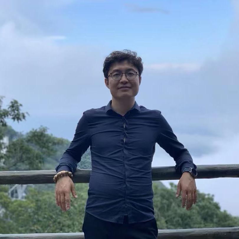 星先生的珠宝书馆