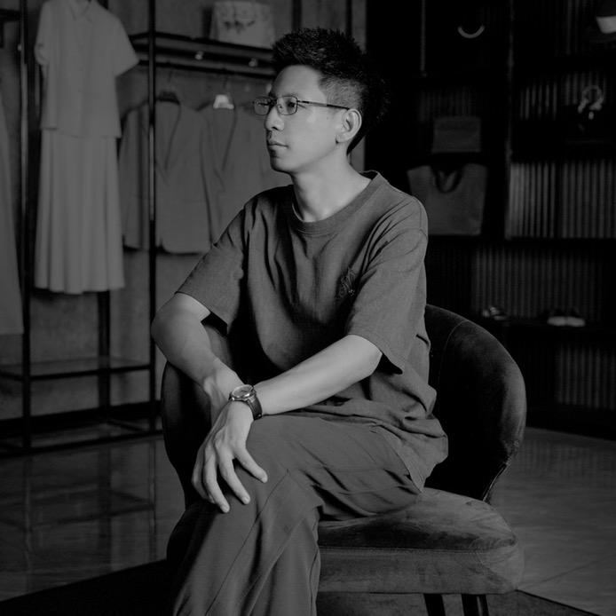 哥蕾丝蒂服饰兰姿