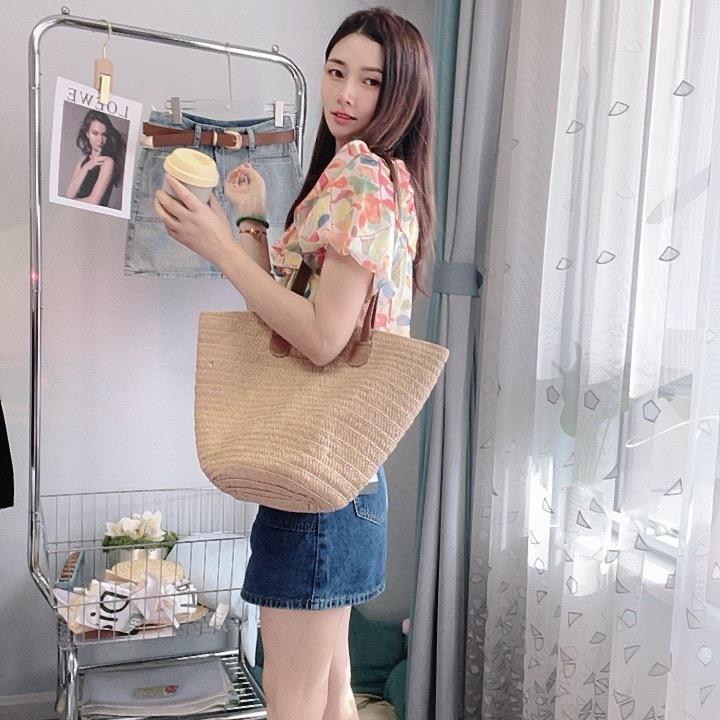 橙子baby呢(气质穿搭)