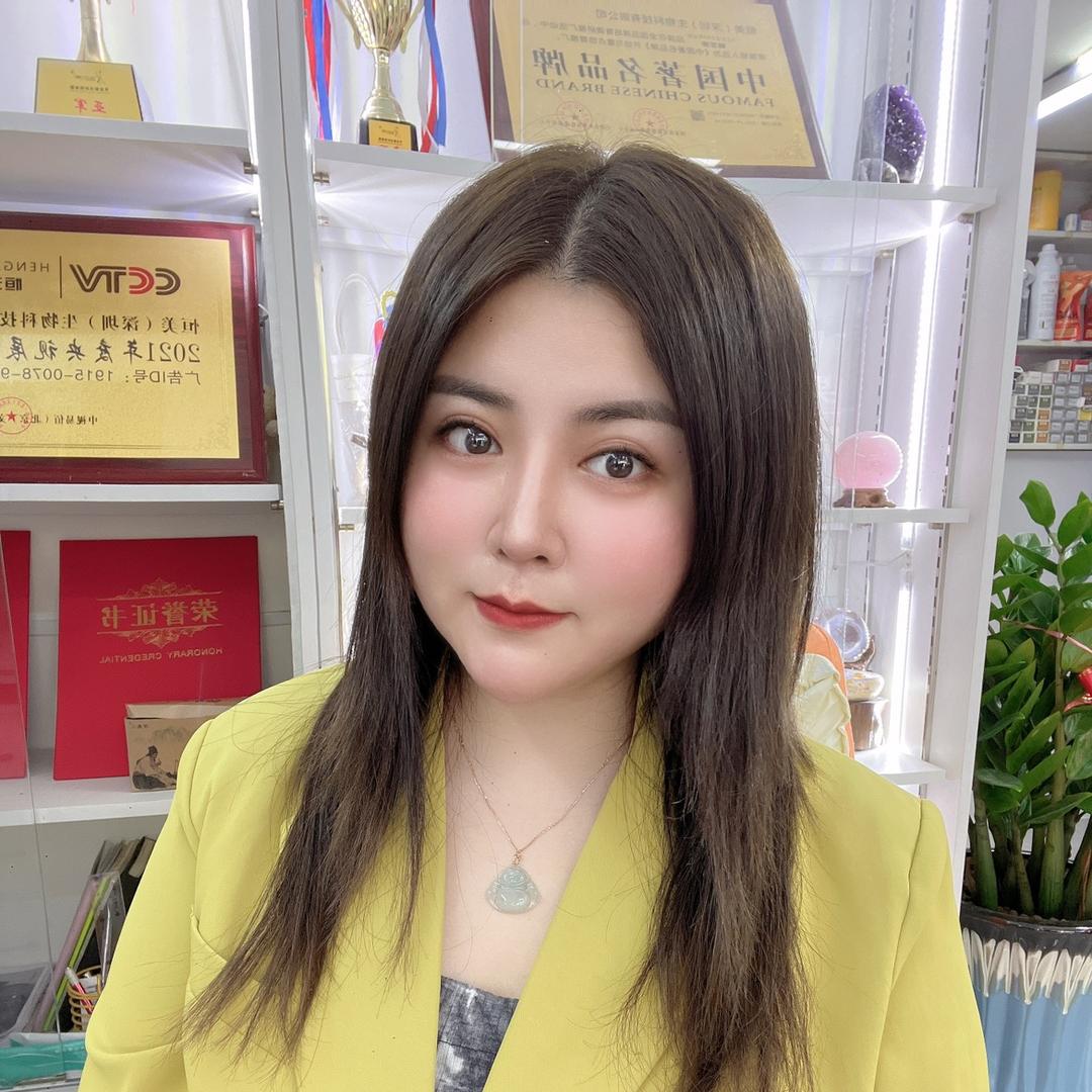 广宁纹绣师·高静