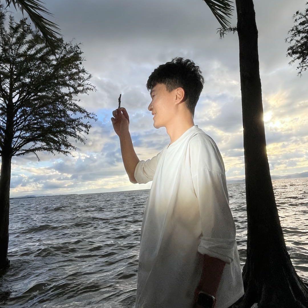 草东没有萨菲娜