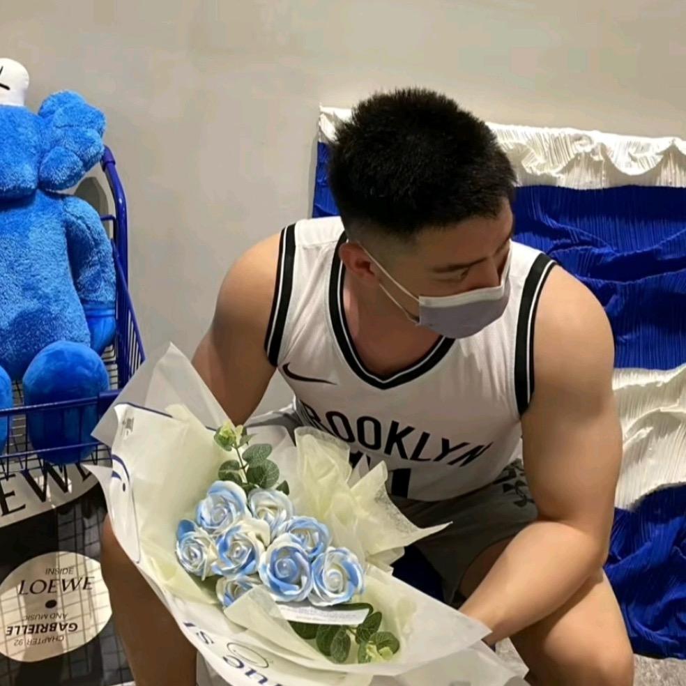 李润恺