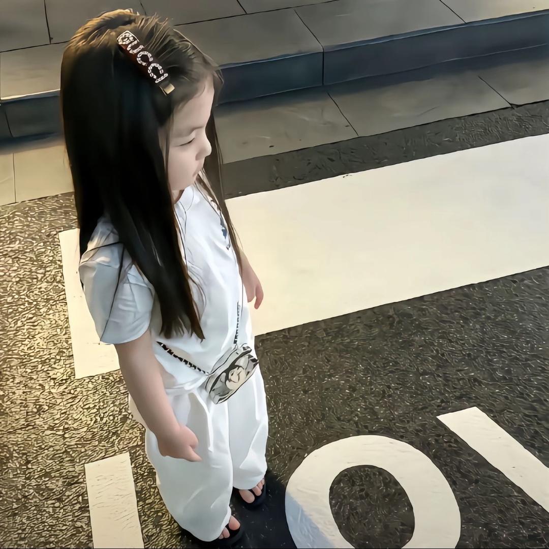 𝓱𝓪𝓷.