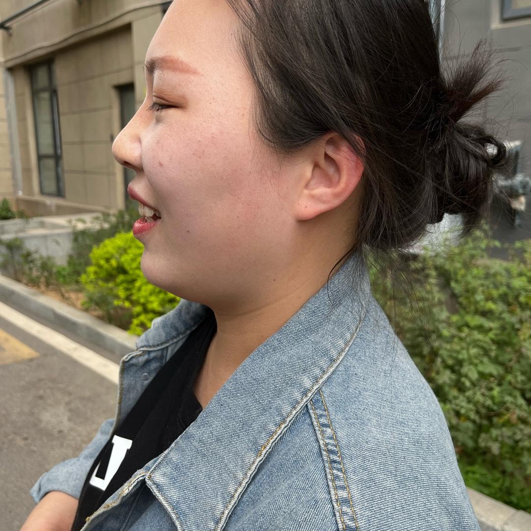 甜鑫爱吃菜