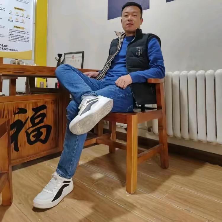 哈尔滨二手车何校长润尚