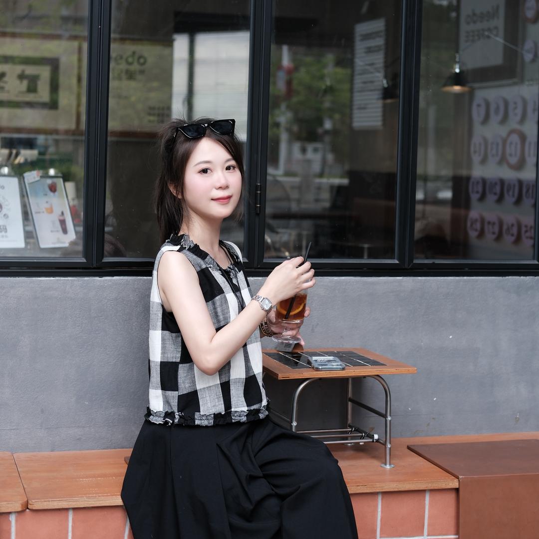 女王 女装实体店