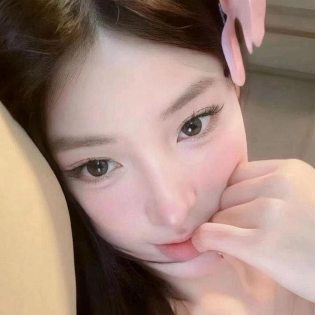 Y.Y