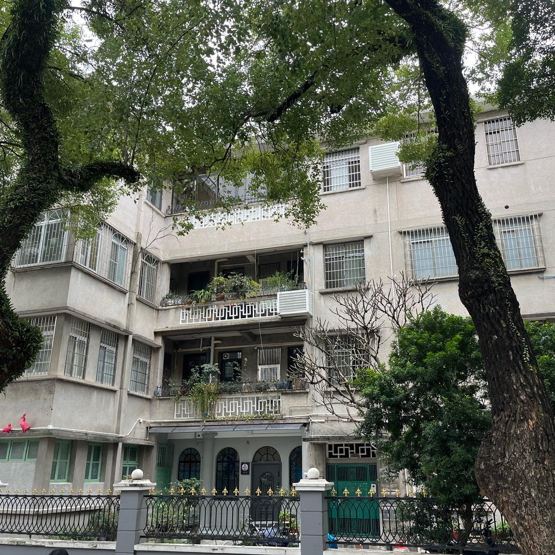 云吞煲仔饭