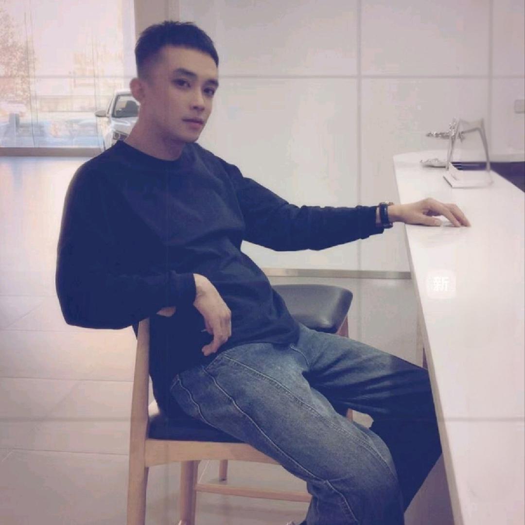 @张直直
