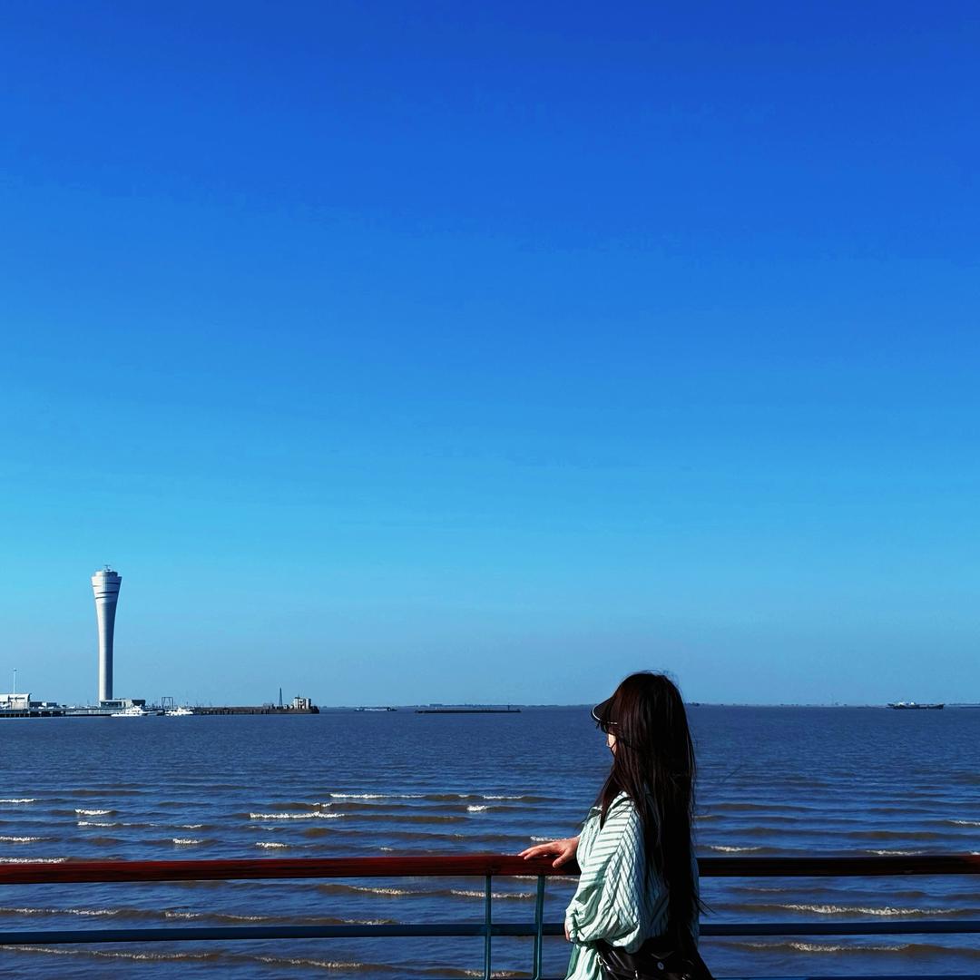 小余爱吃🐟