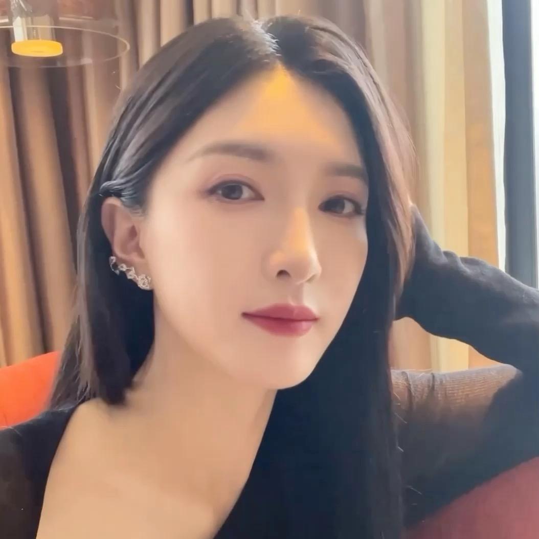 美丽的政史老师