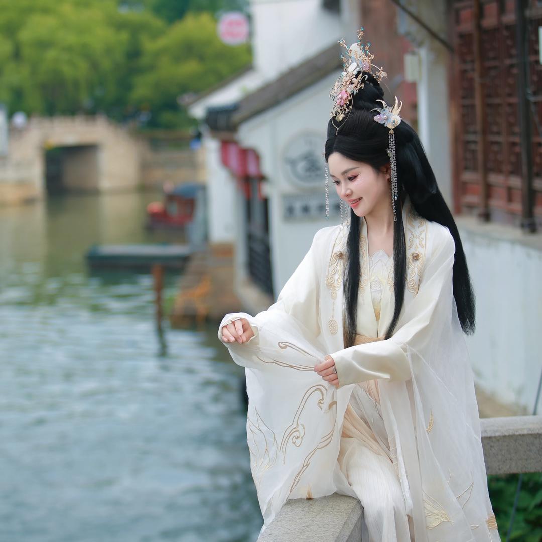 ✿ • 念念ᰔᩚ