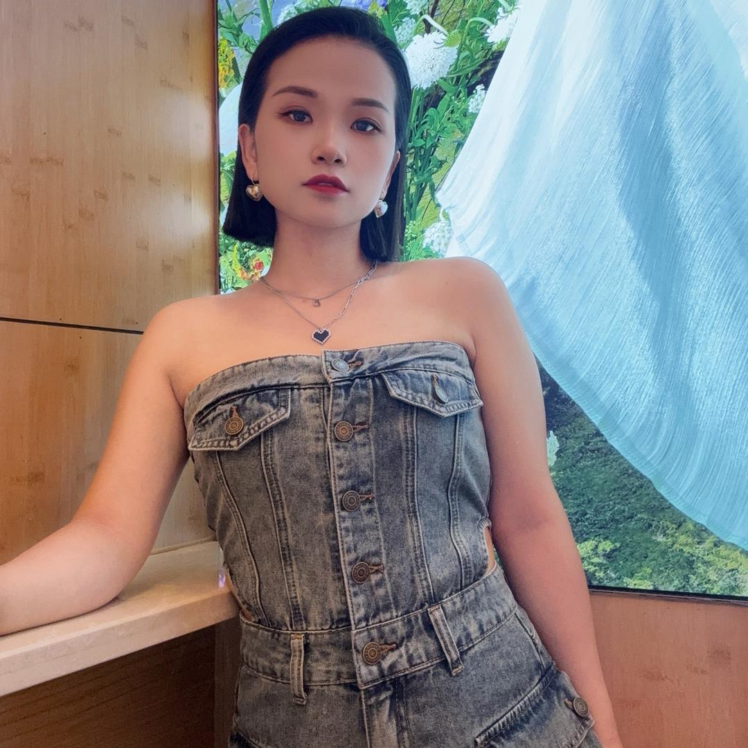 @努力只能及格，拼命才能优秀