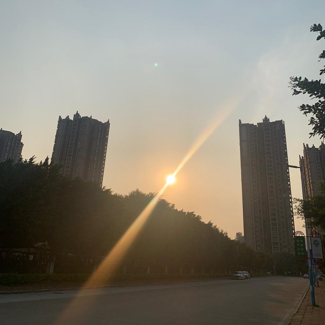积极向上…