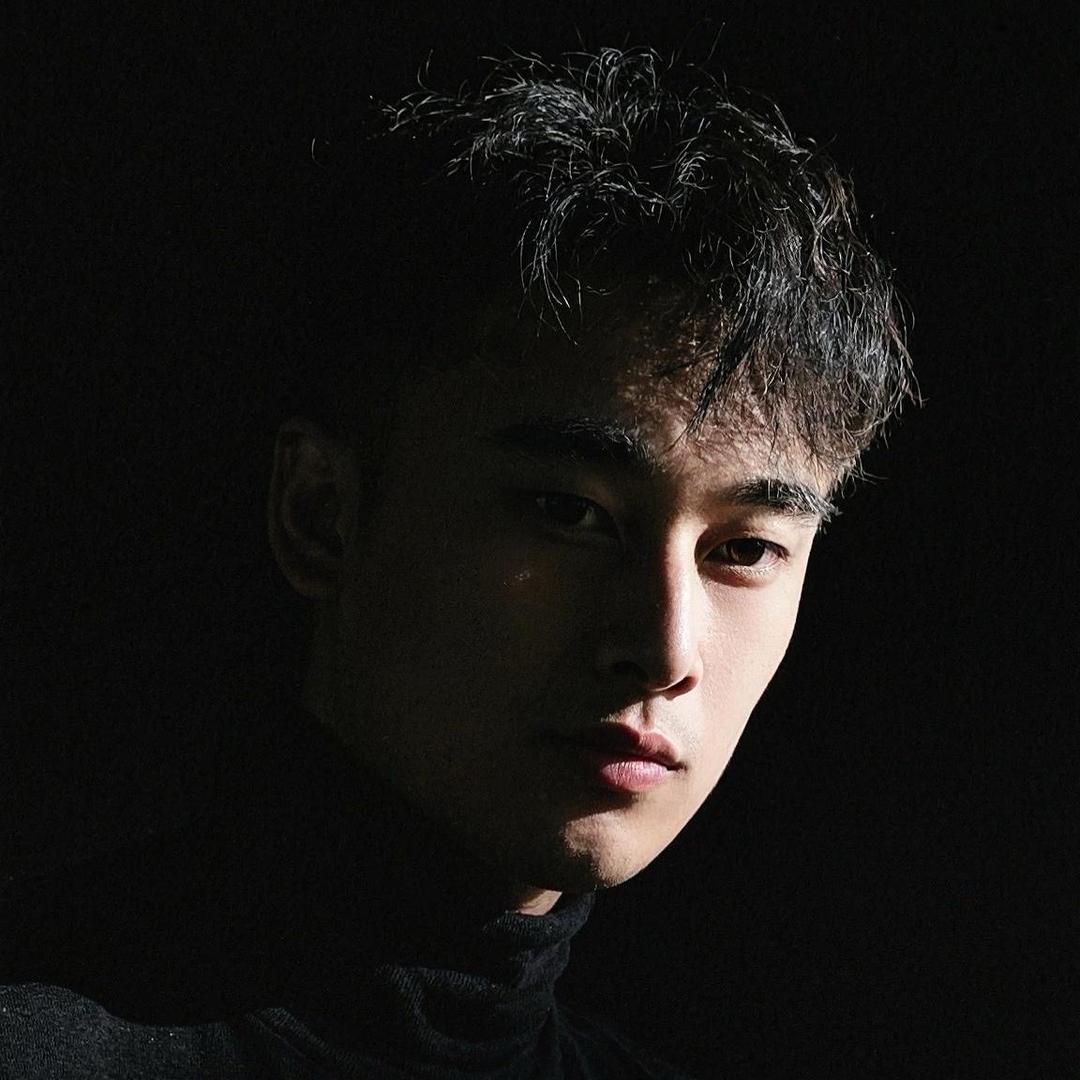 长白山. （神鋼建機㍿）