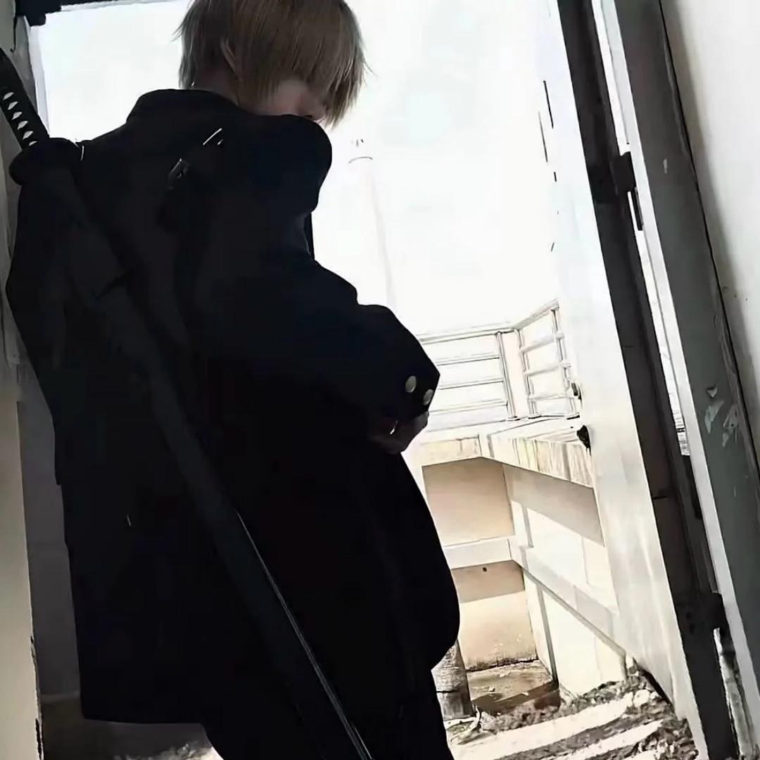 某人