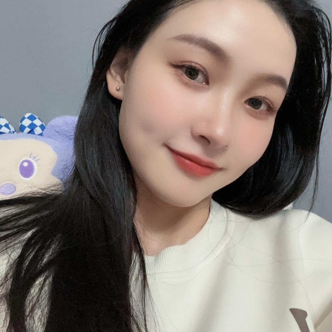 小花姐姐。