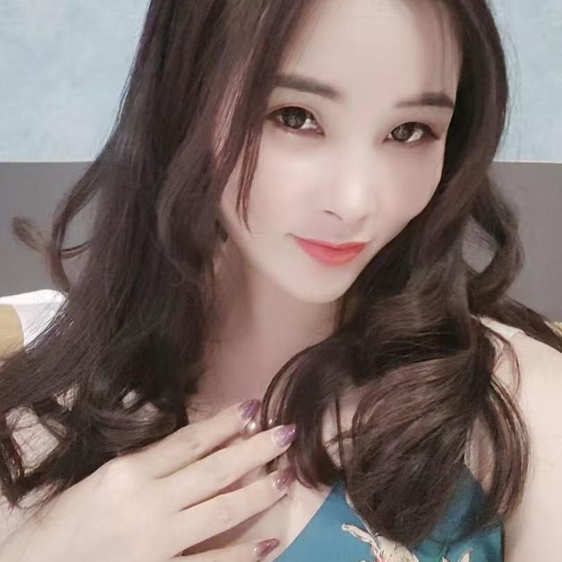 ヾ꧁༺娜娜༻꧂