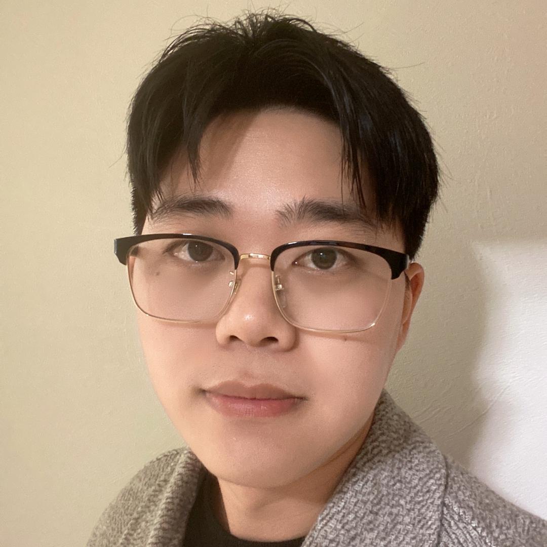 费白小T轻奢服饰