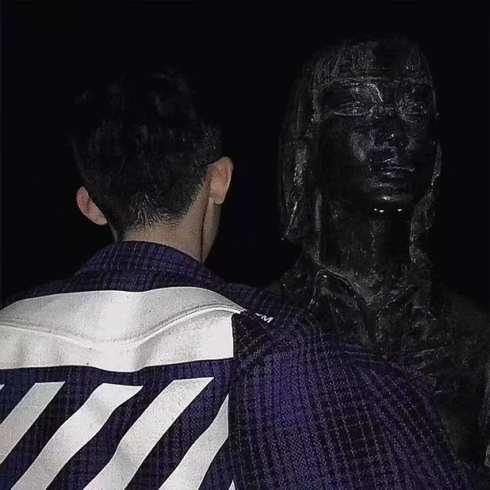 费费