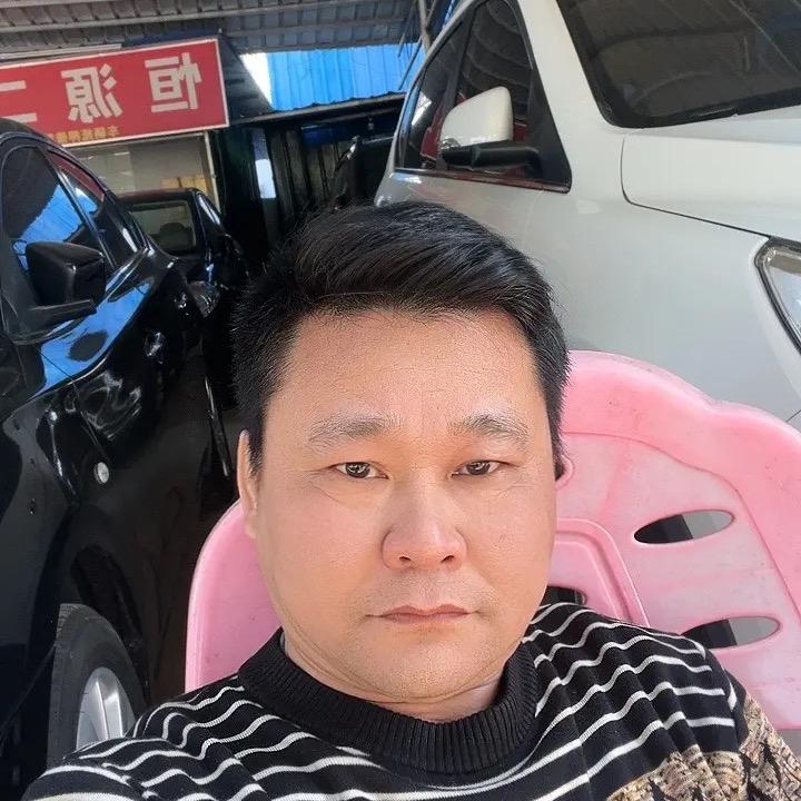 崇左恒源二手车行