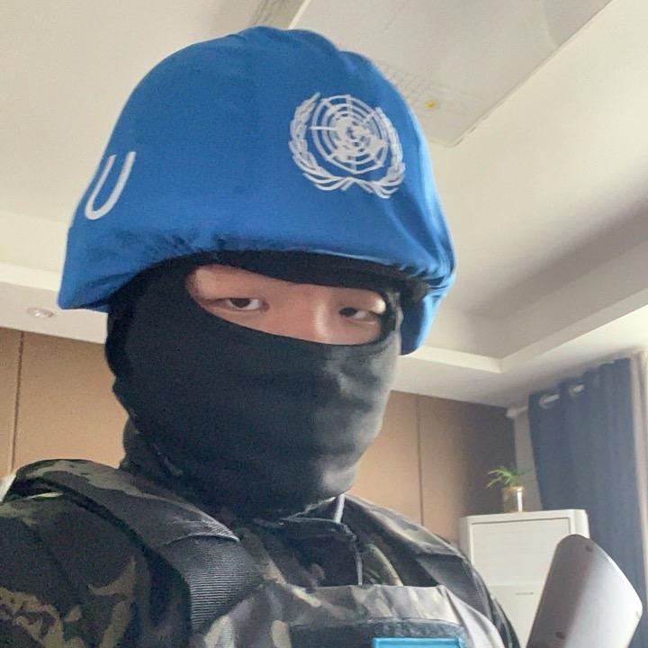 忠诚团结，拼搏奉献。