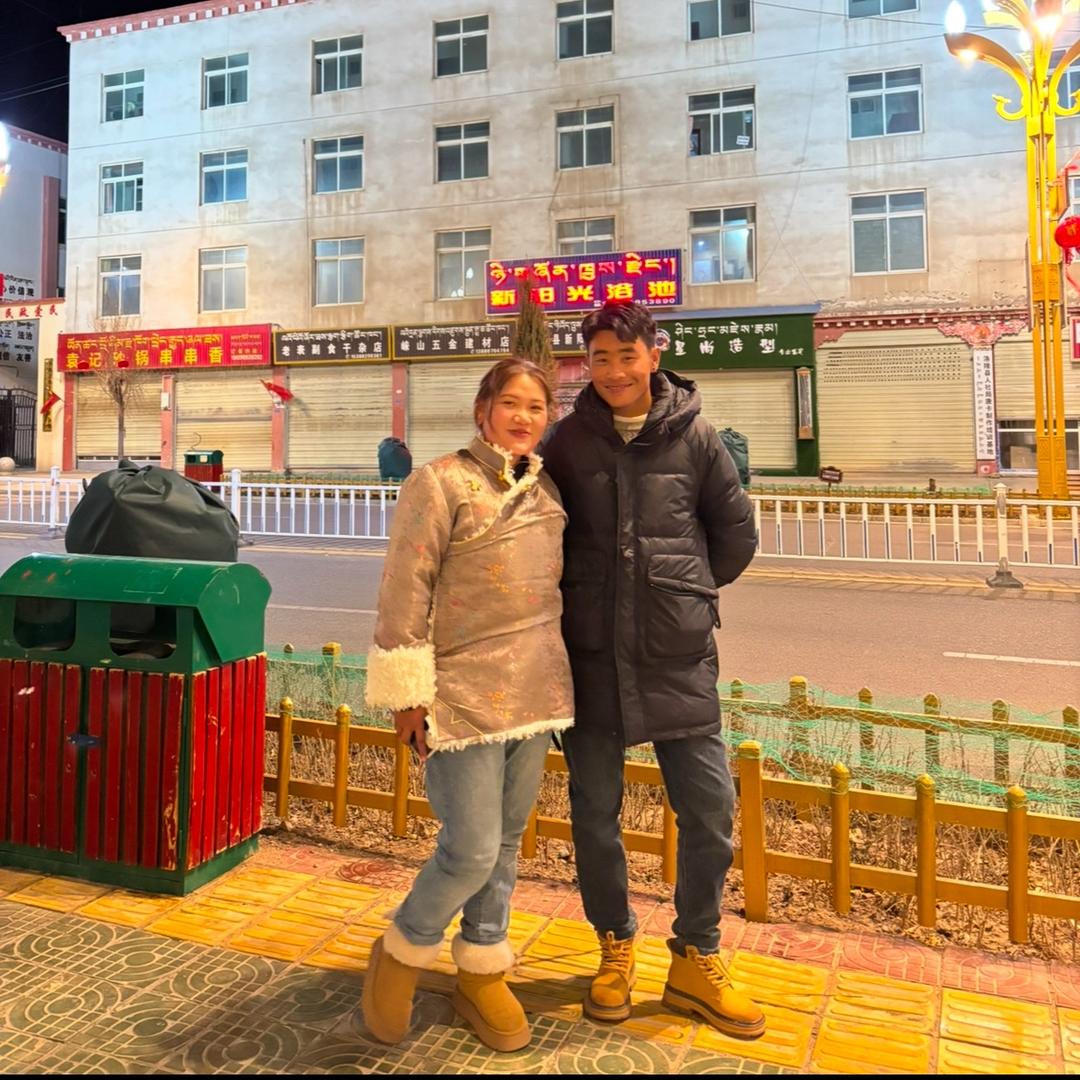 @江措