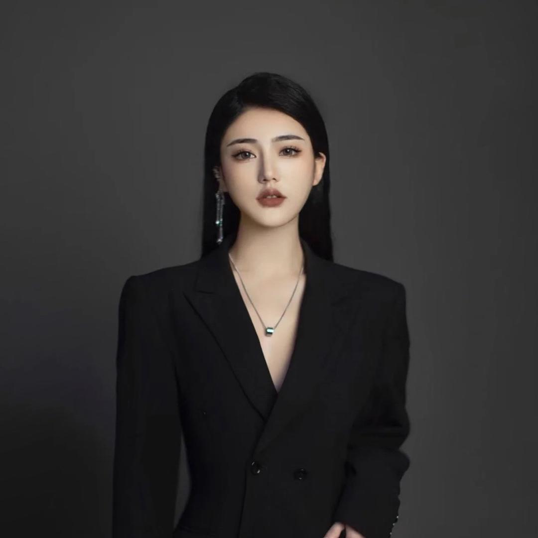 鹤壁市淇滨区爱洛婚纱礼服馆
