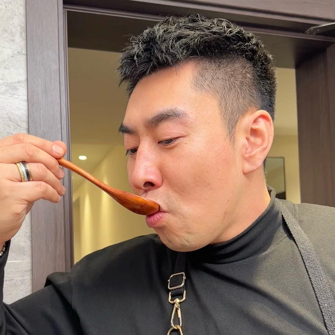于端端