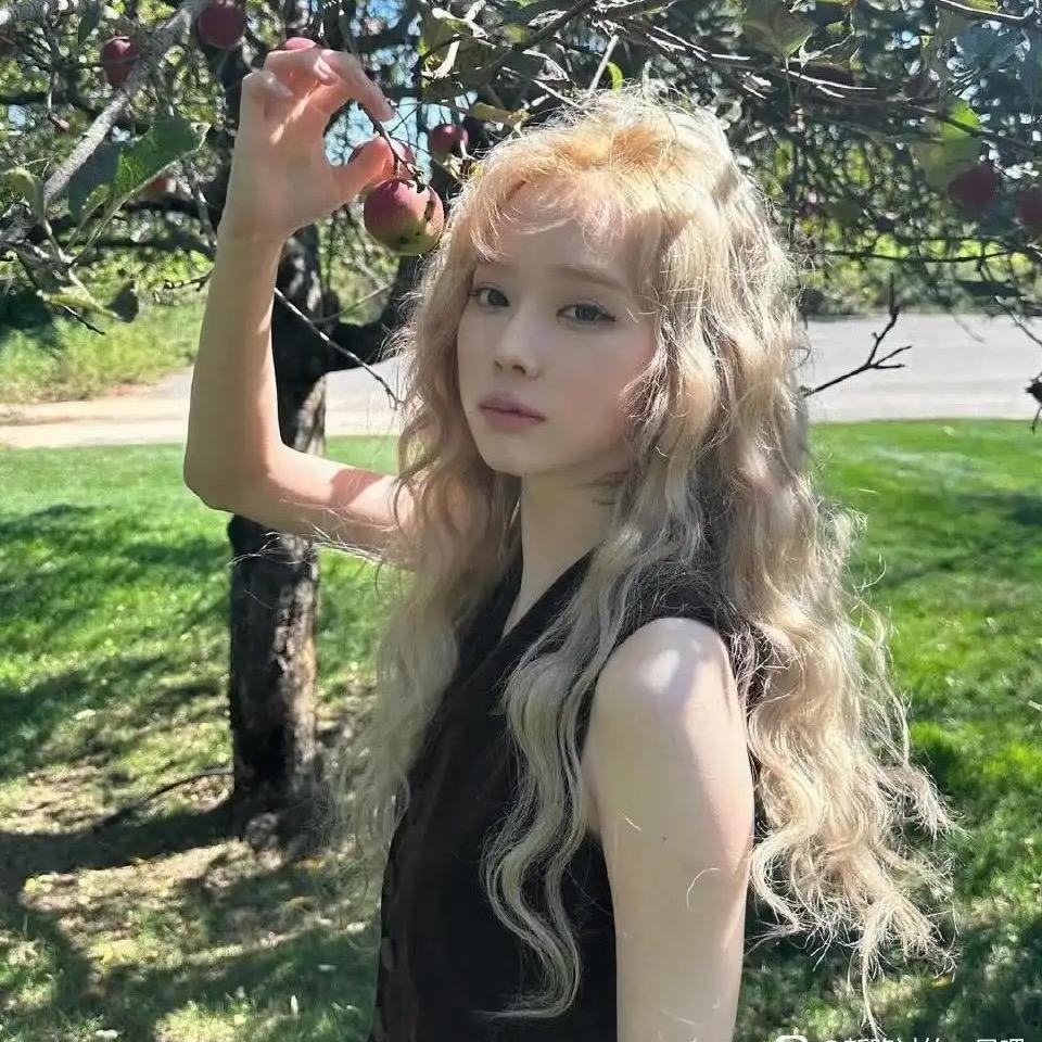 高梨梨纱