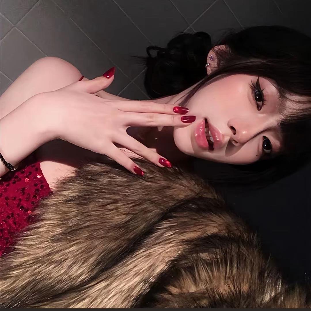 TT.