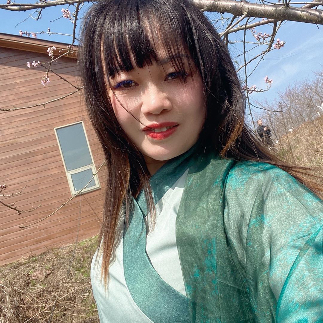 颀长欣赏