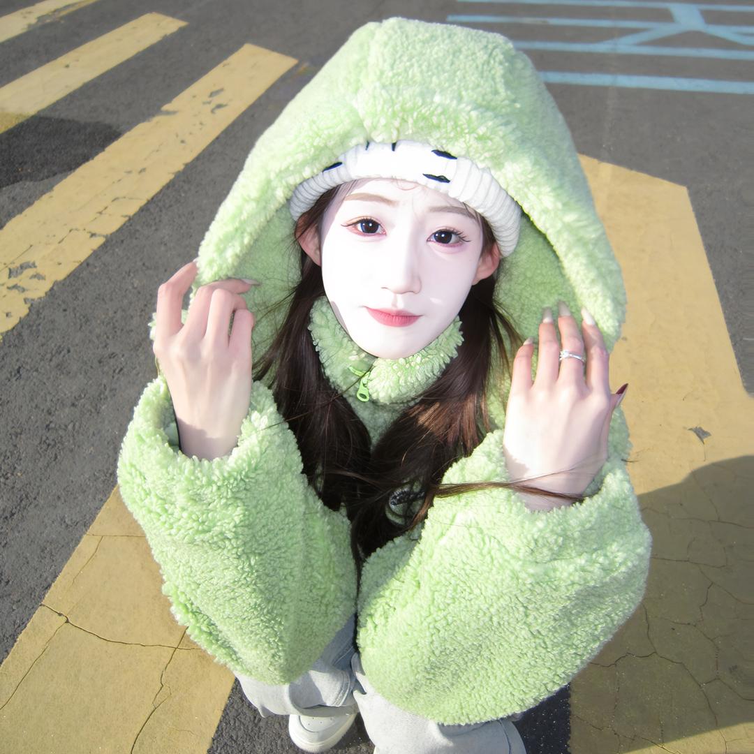 譚 ..