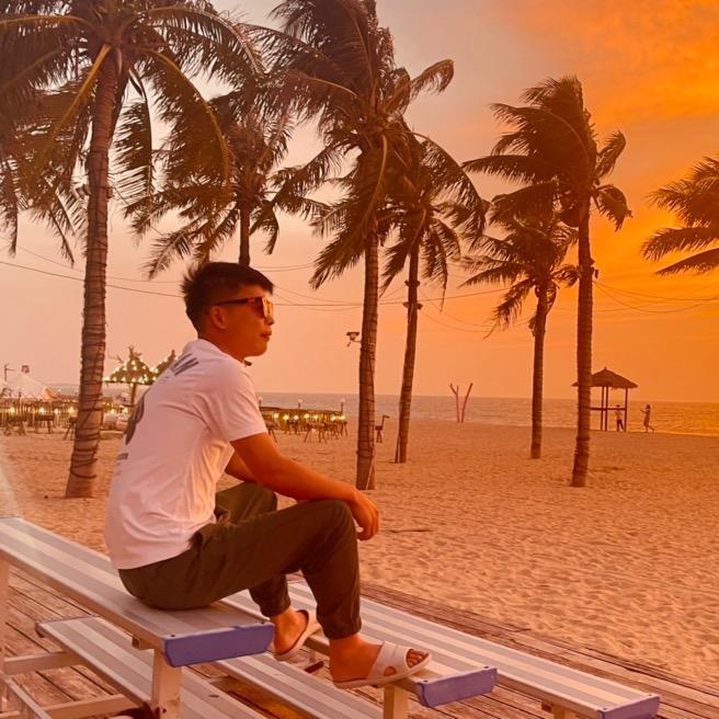 Alone🚶