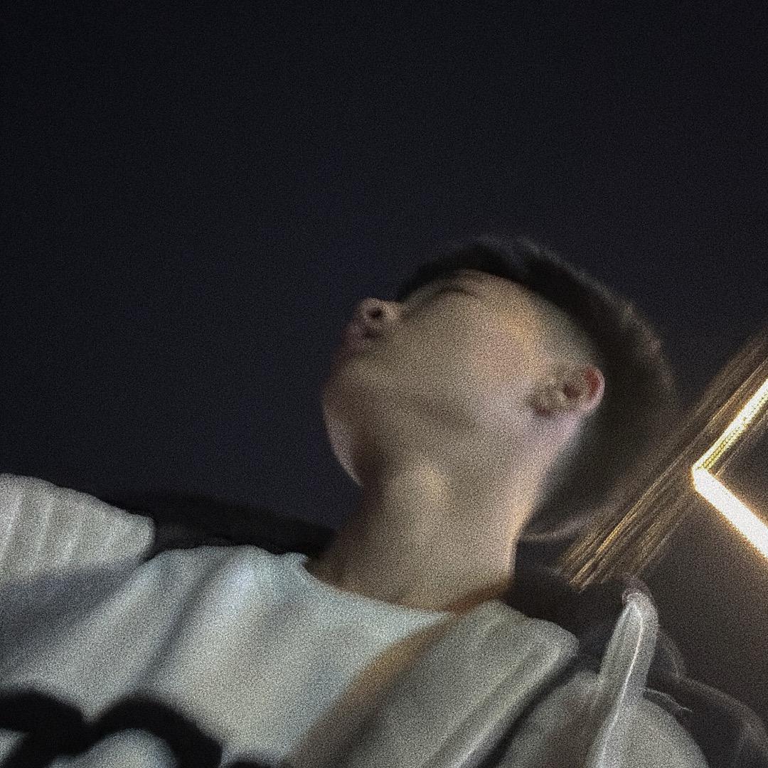 小赵.