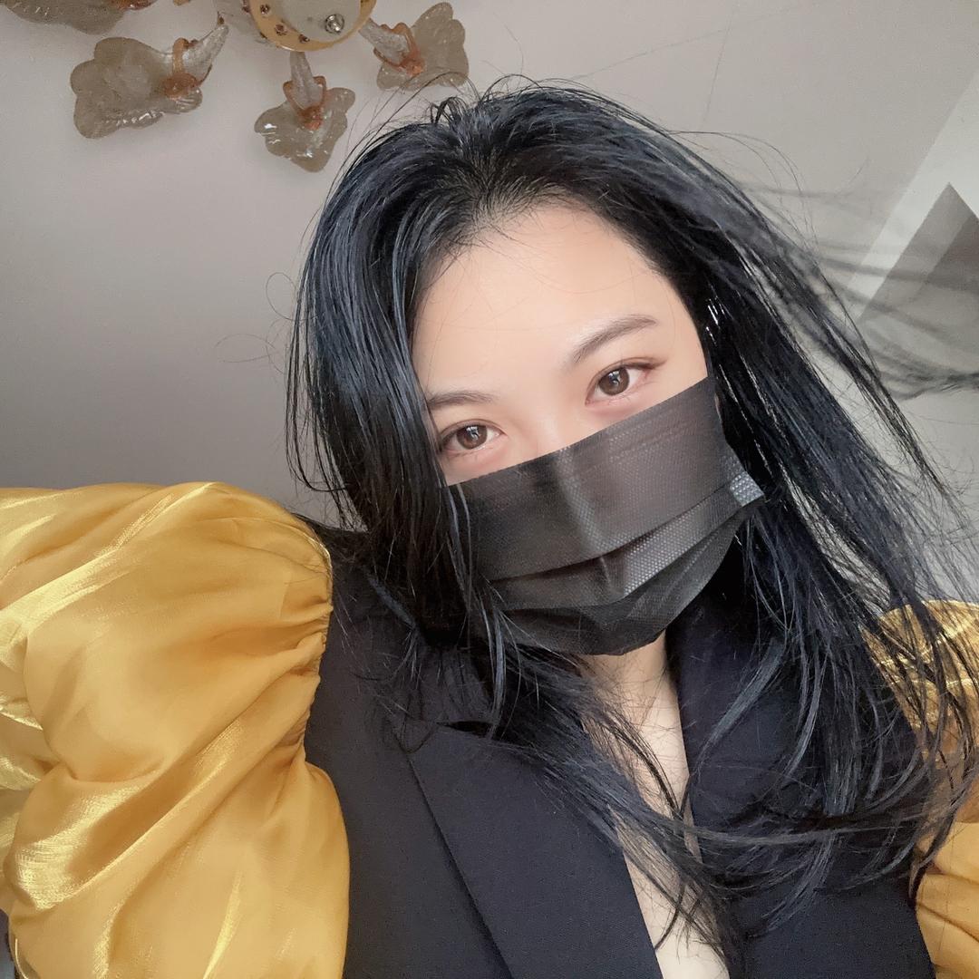 悦悦-