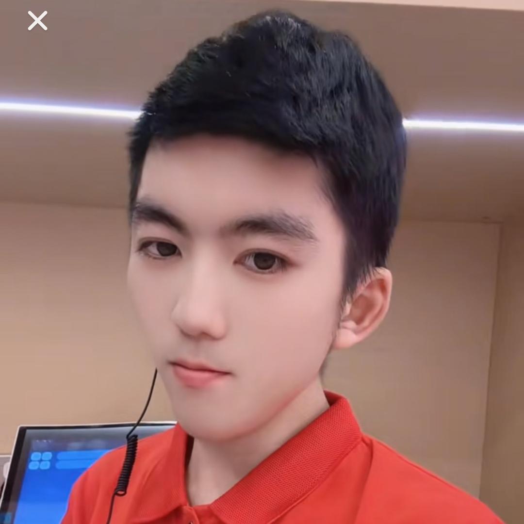 请叫我江西上饶李小龙帅哥🐲