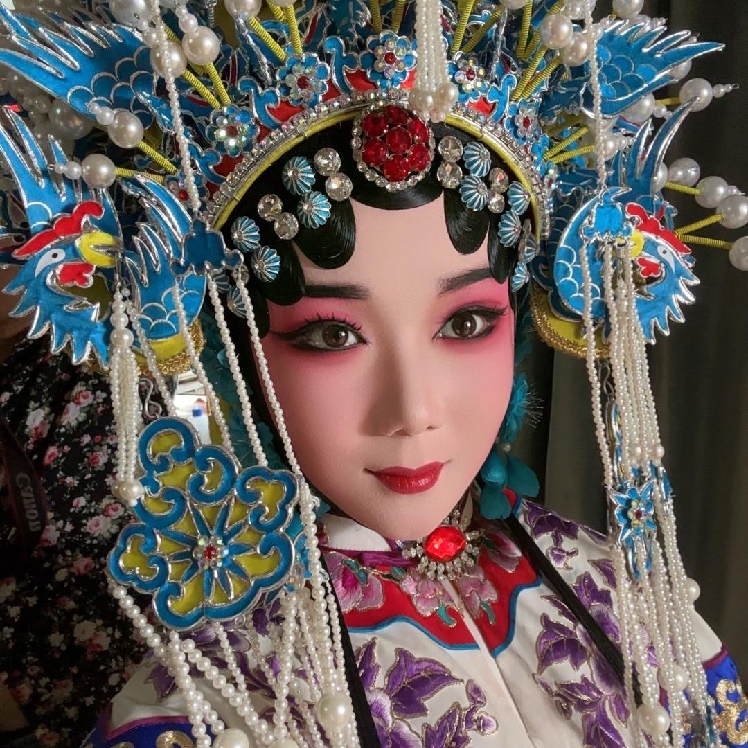 戏曲张丽