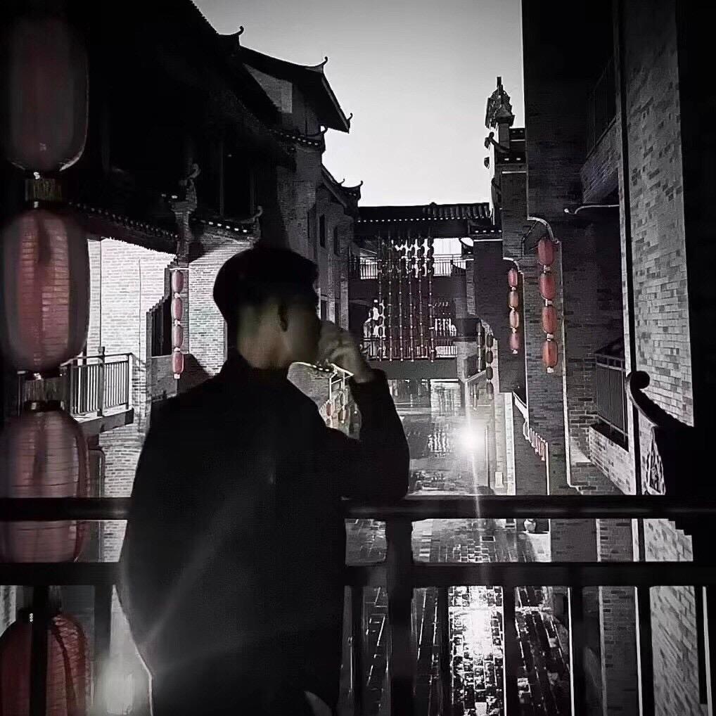 小轩总.