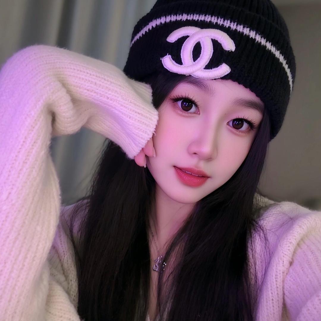 🫧初 見💕