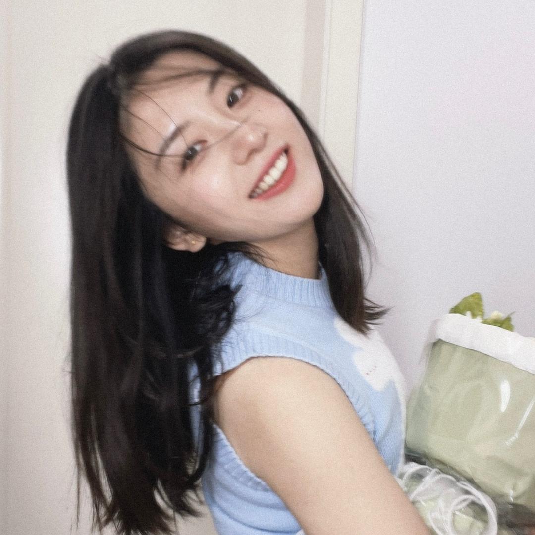 不爱熬夜的彡月