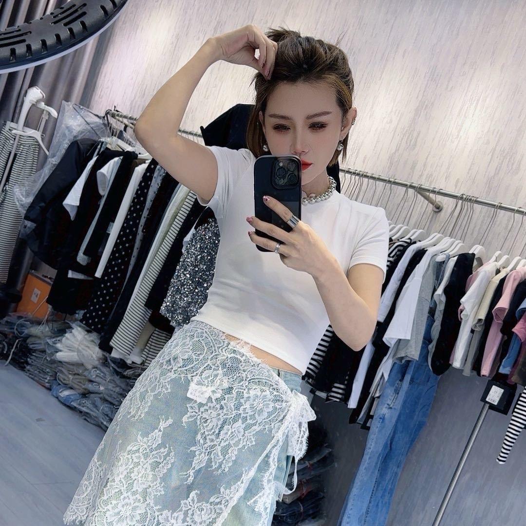 天津美君服装店