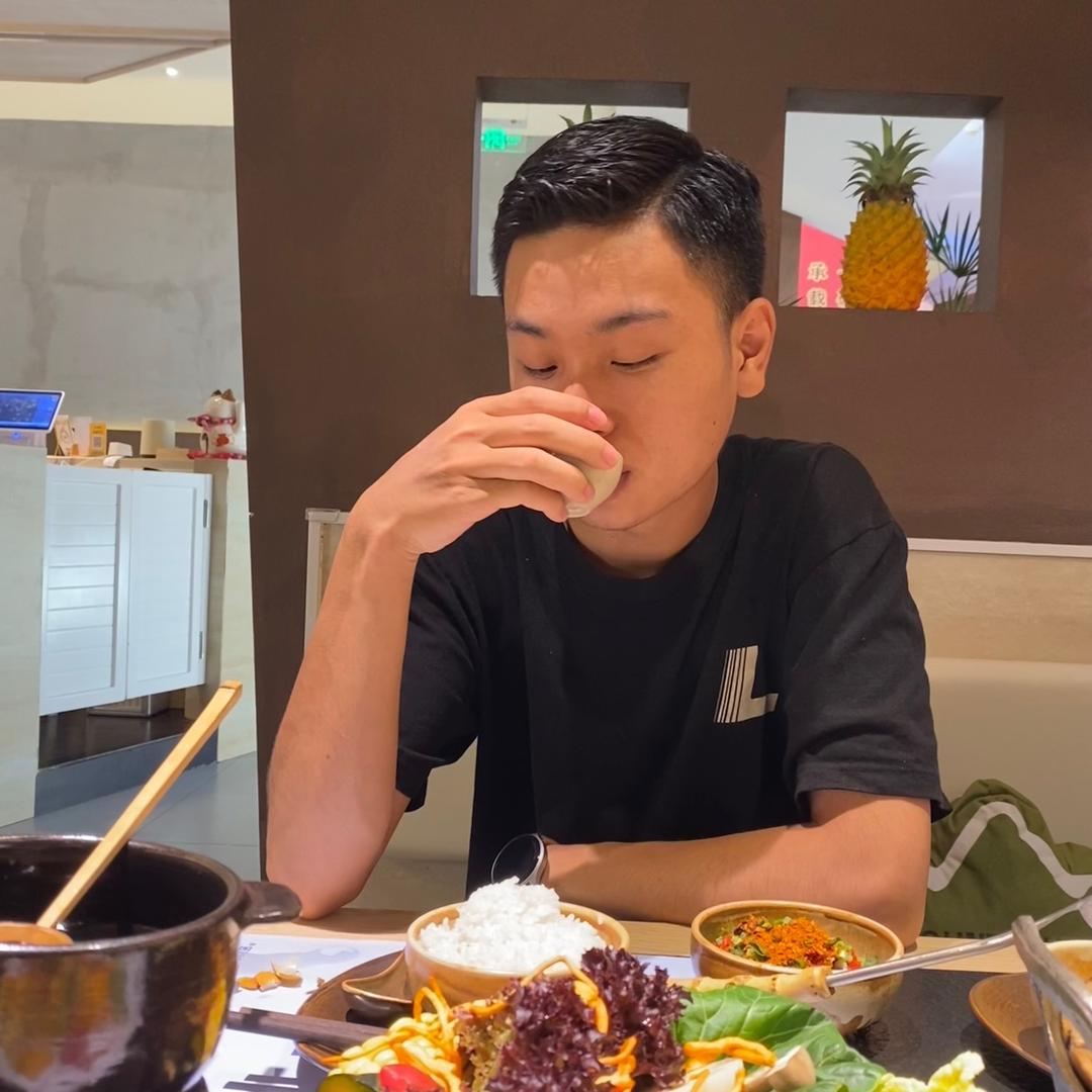 简单点.