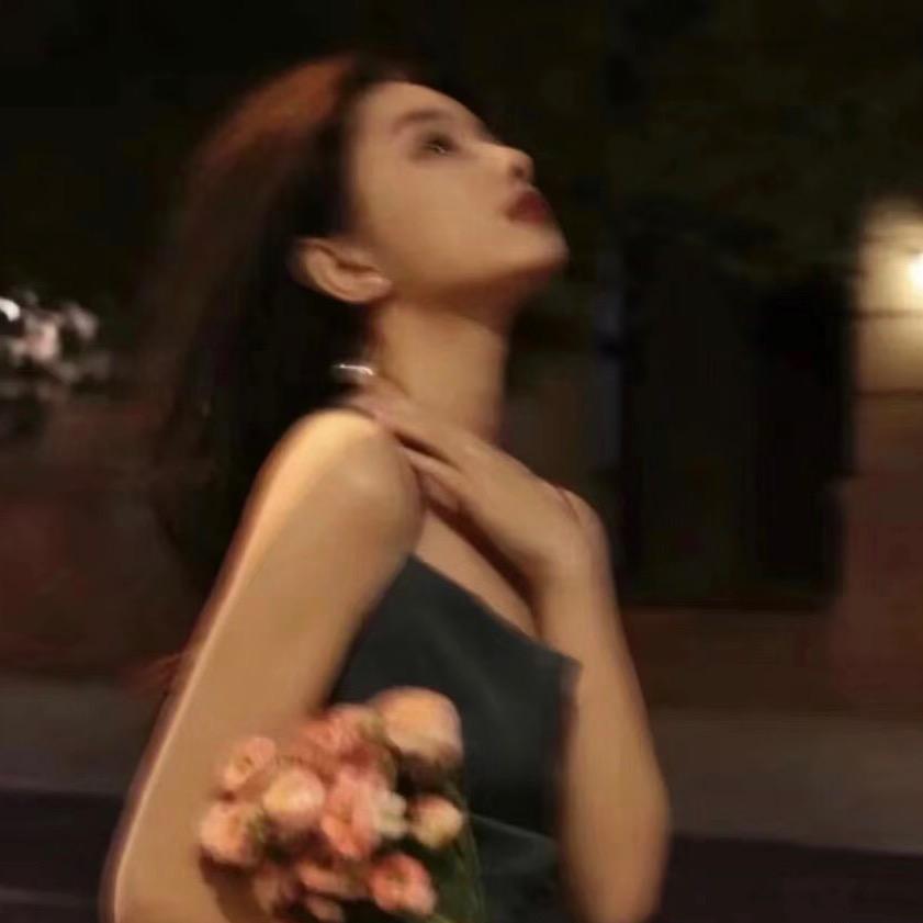 ᝰꫛꪮꪮꫜ 🌙